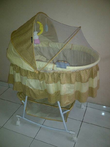 Bassinet Cream